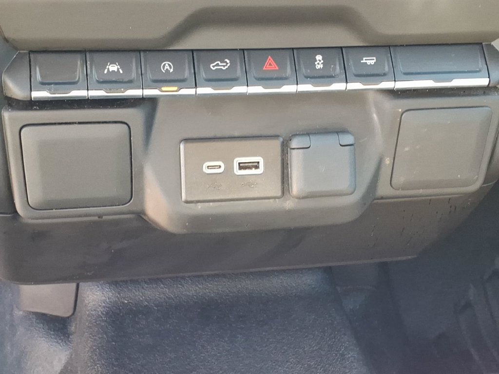 Used 2025 GMC Sierra 1500 Pro w/ Pro Value Package RWD image 20