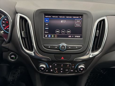 Used 2021 Chevrolet Equinox LT image 35