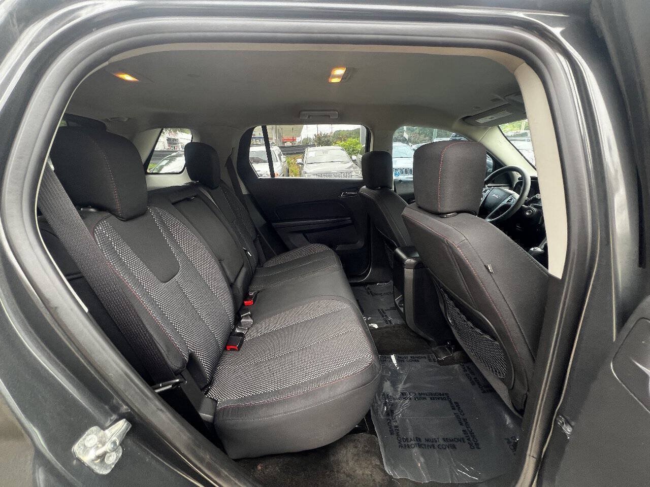 Used 2017 GMC Terrain SLE FWD image 11