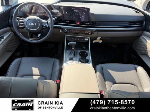 New 2026 Kia Carnival FWD image 29