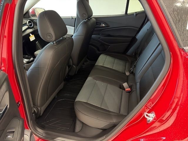 New 2026 Chevrolet Trax LT w/ Driver Confidence Package FWD image 11
