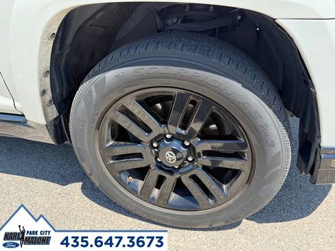 Used 2019 Toyota 4Runner Limited AWD/4WD image 9