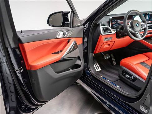 Used 2025 BMW X6 M Competition w/ Executive Package AWD/4WD image 27
