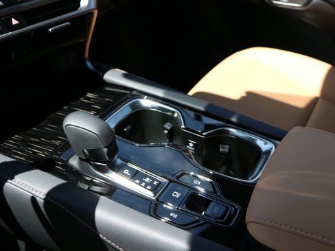 Used 2026 Lexus RX 350 FWD w/ Accessory Package (Z1) image 23