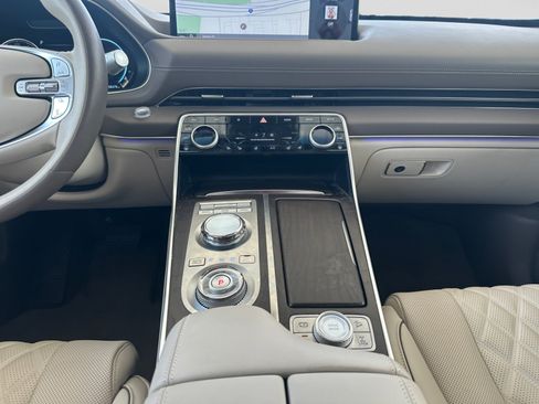 Used 2024 Genesis GV80 3.5T w/ Prestige Package AWD/4WD image 12
