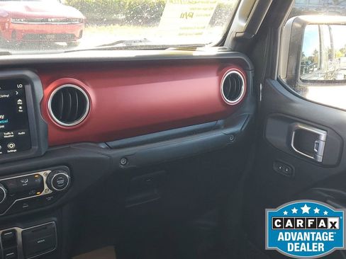 Used 2023 Jeep Gladiator Rubicon w/ LED Lighting Group image 28