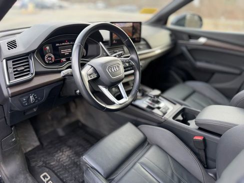 Used 2023 Audi Q5 2.0T Premium Plus w/ Premium Plus Package AWD/4WD image 14