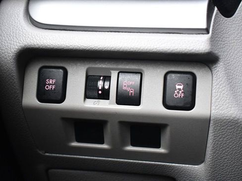 Used 2018 Subaru Forester 2.5i Premium image 25