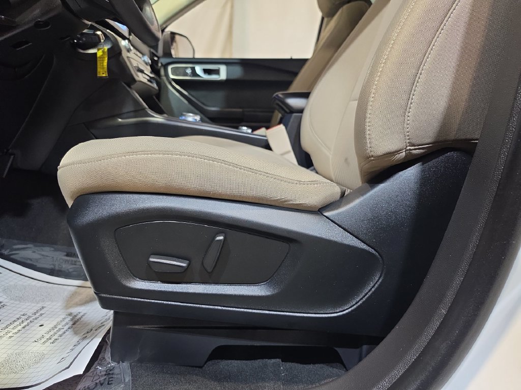 Used 2021 Ford Explorer 4WD image 14