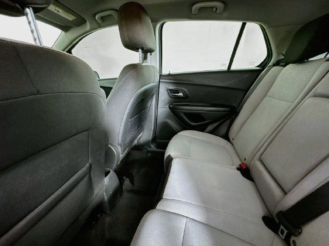 Used 2021 Chevrolet Trax LS w/ Tint and Cruise Package FWD image 21