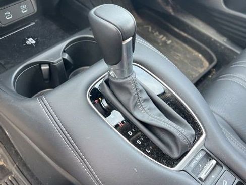 Used 2026 Honda HR-V EX-L image 6