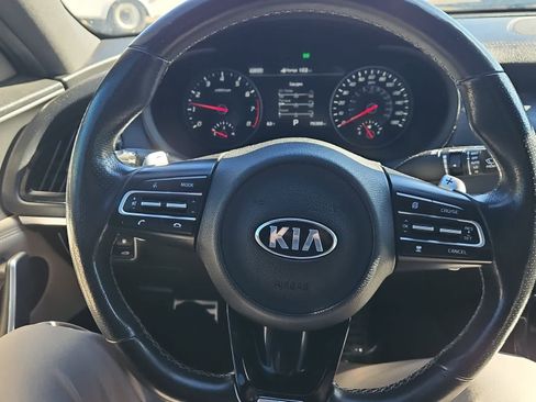 Used 2018 Kia Stinger GT2 image 14