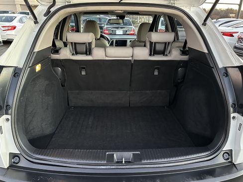 Used 2019 Honda HR-V EX-L image 10
