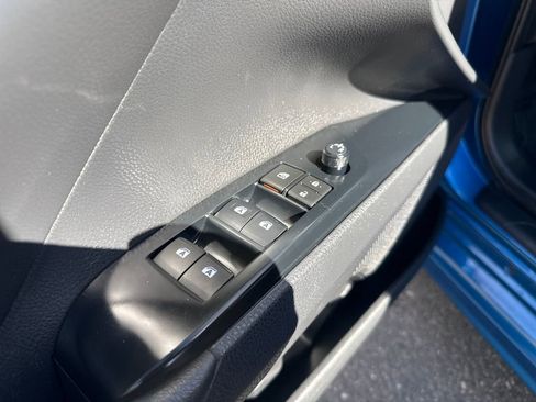 Used 2019 Toyota Camry SE w/ Audio Package image 11