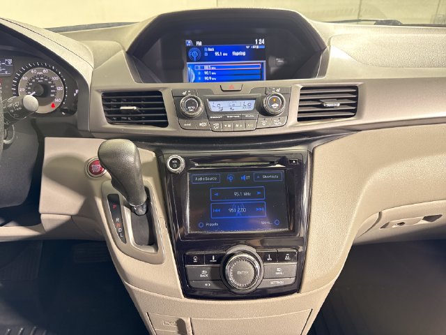 Used 2014 Honda Odyssey EX-L image 31