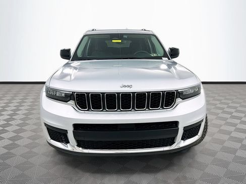 Used 2023 Jeep Grand Cherokee L Laredo w/ Luxury Tech Group I AWD/4WD image 2