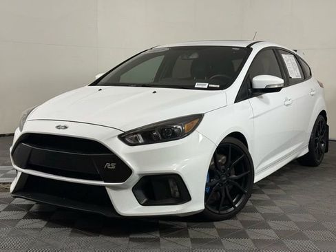 Used 2017 Ford Focus RS image 1