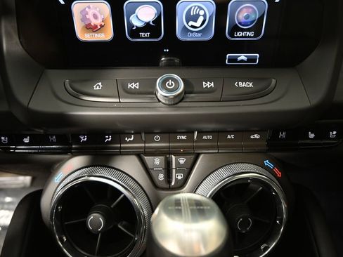 Used 2017 Chevrolet Camaro SS RWD image 31