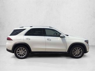 Used 2025 Mercedes-Benz GLE 350 4MATIC video 4