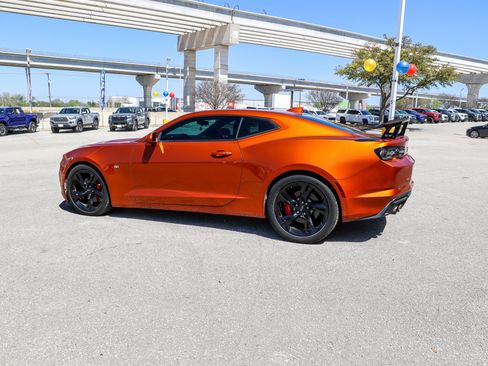 Used 2022 Chevrolet Camaro SS image 14