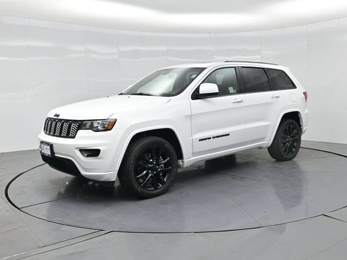 Used 2021 Jeep Grand Cherokee Laredo X AWD/4WD image 60