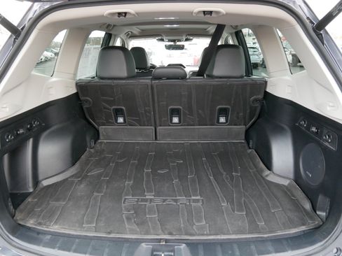 Used 2022 Subaru Forester Touring w/ Popular Package #2 image 18