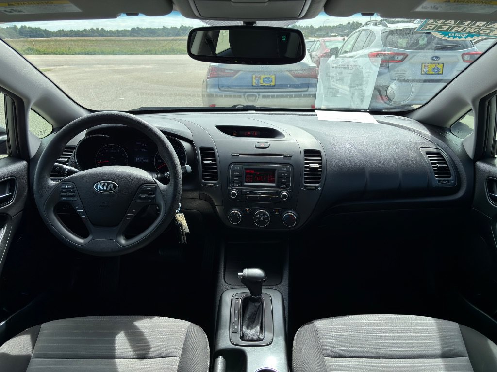 Used 2016 Kia Forte LX FWD image 12