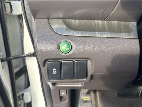 Used 2012 Honda CR-V EX-L image 24