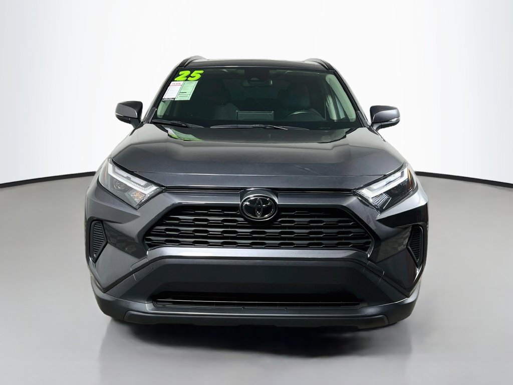 Used 2025 Toyota RAV4 XLE w/ Convenience Package AWD/4WD image 8