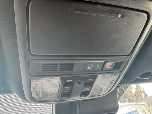 Used 2025 Honda Passport Black Edition image 31