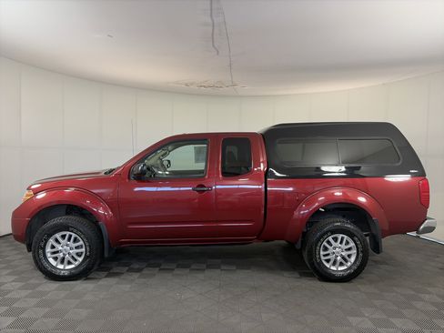 Used 2014 Nissan Frontier SV w/ SV Value Truck Package image 8
