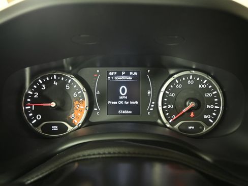 Used 2018 Jeep Renegade Sport w/ Power & Air Group AWD/4WD image 24