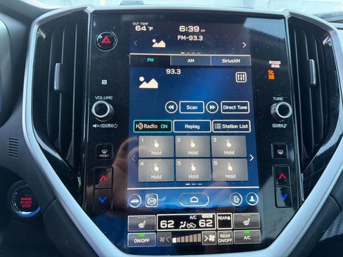 Used 2023 Subaru Ascent Premium w/ Convenience Package image 10