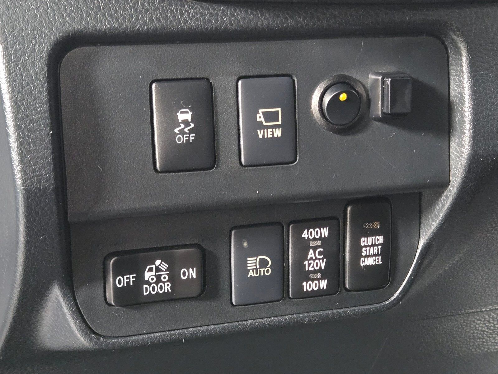 Used 2021 Toyota Tacoma TRD Off-Road w/ TRD Premium Off Road Package AWD/4WD image 23