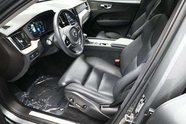 Used 2020 Volvo XC60 T5 Inscription w/ Protection Package Premier AWD/4WD image 17