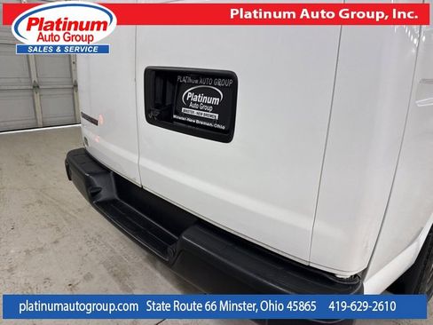 Used 2019 Chevrolet Express 3500 Work Van w/ Driver Convenience Package image 41