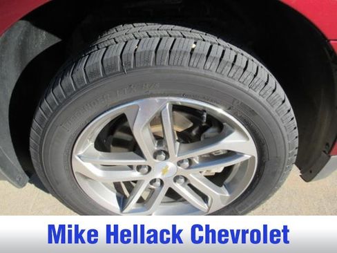 Used 2016 Chevrolet Equinox LTZ w/ Enhanced Convenience Package image 9