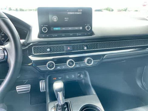Used 2025 Honda Civic Sport image 18