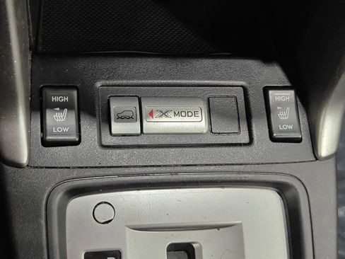 Used 2014 Subaru Forester 2.5i Limited w/ Popular Package #2 AWD/4WD image 9