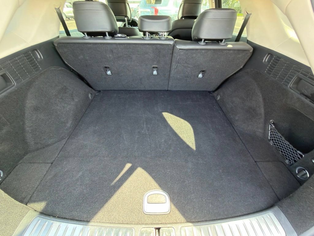 Used 2025 Genesis GV70 2.5T AWD/4WD image 19