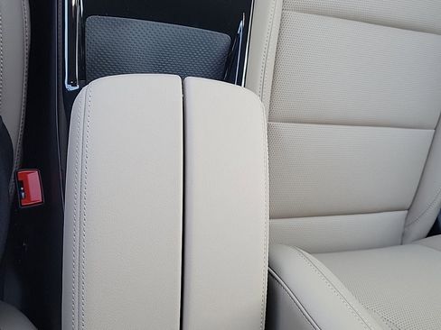 New 2026 Buick Envision Preferred image 17