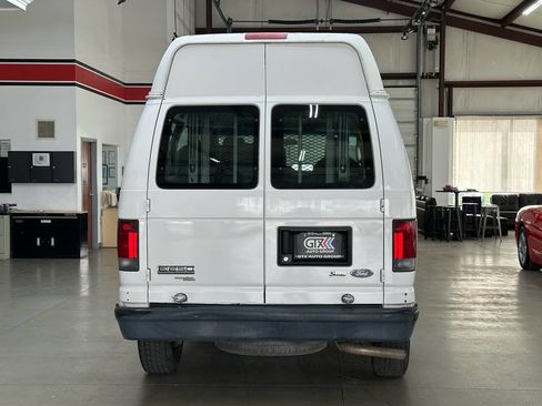 Used 2012 Ford E-250 and Econoline 250 w/ PWR Group image 3