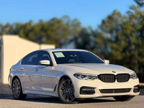 Used 2018 BMW 540i xDrive w/ M Sport Package image 5
