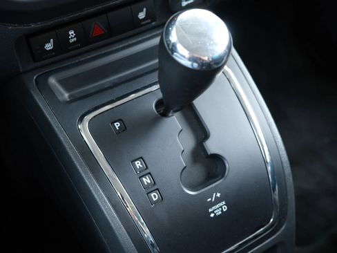 Used 2016 Jeep Patriot High Altitude image 31