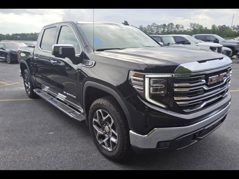 Used 2026 GMC Sierra 1500 SLT w/ SLT Premium Package AWD/4WD image 3