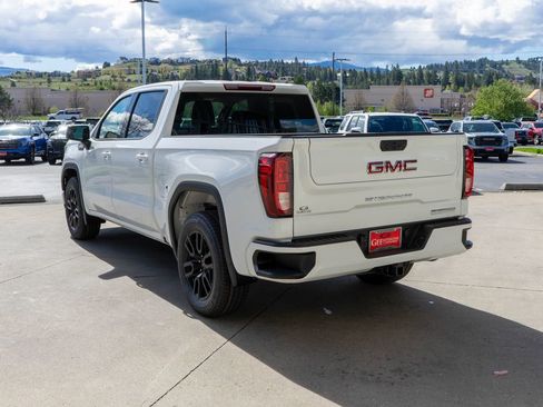 Used 2023 GMC Sierra 1500 Elevation AWD/4WD image 5