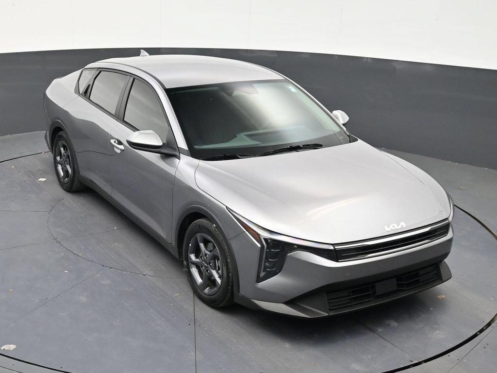 Used 2025 Kia K4 FWD image 18