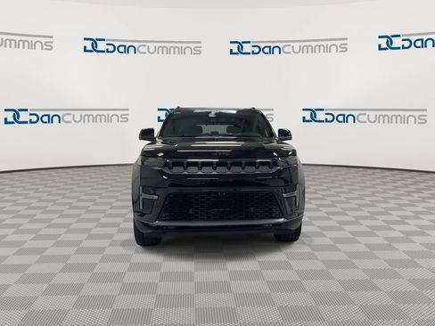 New 2026 Jeep Grand Wagoneer Summit AWD/4WD image 3