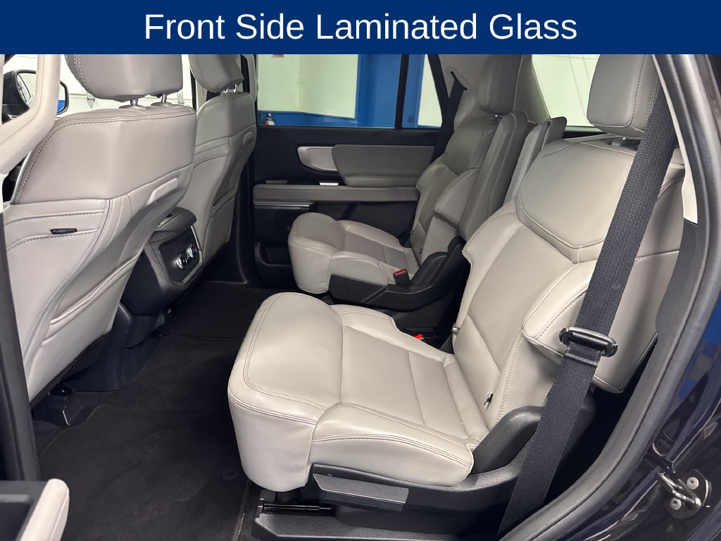 Used 2025 Ford Expedition Active AWD/4WD image 29