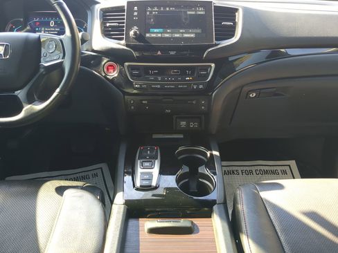 Used 2021 Honda Pilot Black Edition image 39